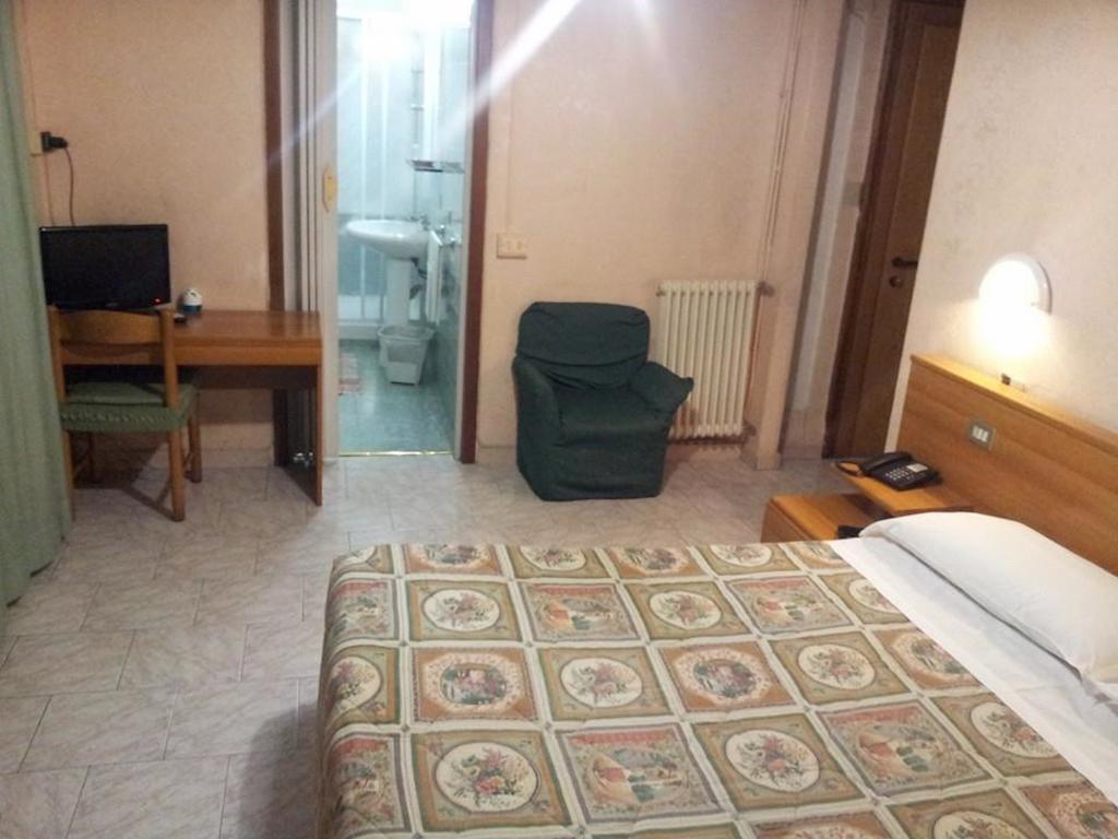 Hotel Acapulco Milano Ngoại thất bức ảnh